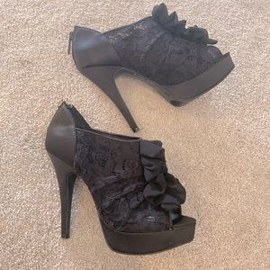 Kardashian Kollection Booties 7.5